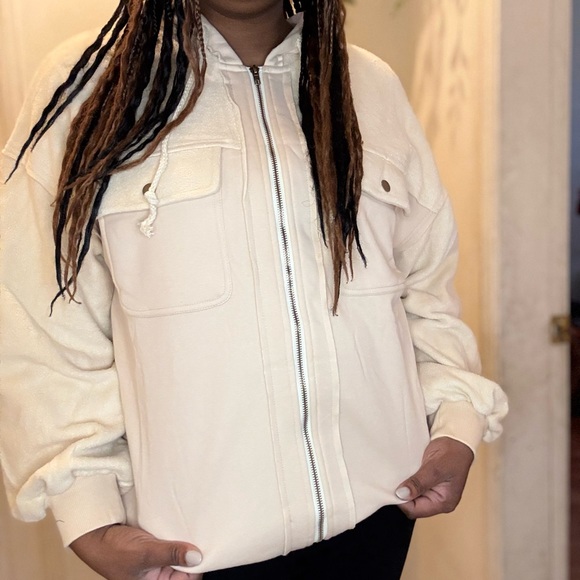 Drawstring zip up jacket with hood - Picture 5 of 5